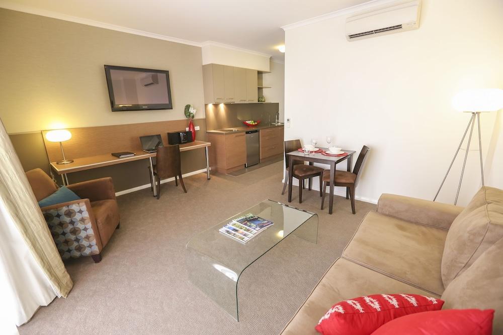 Indulge Apartments - Ontario Mildura Bagian luar foto
