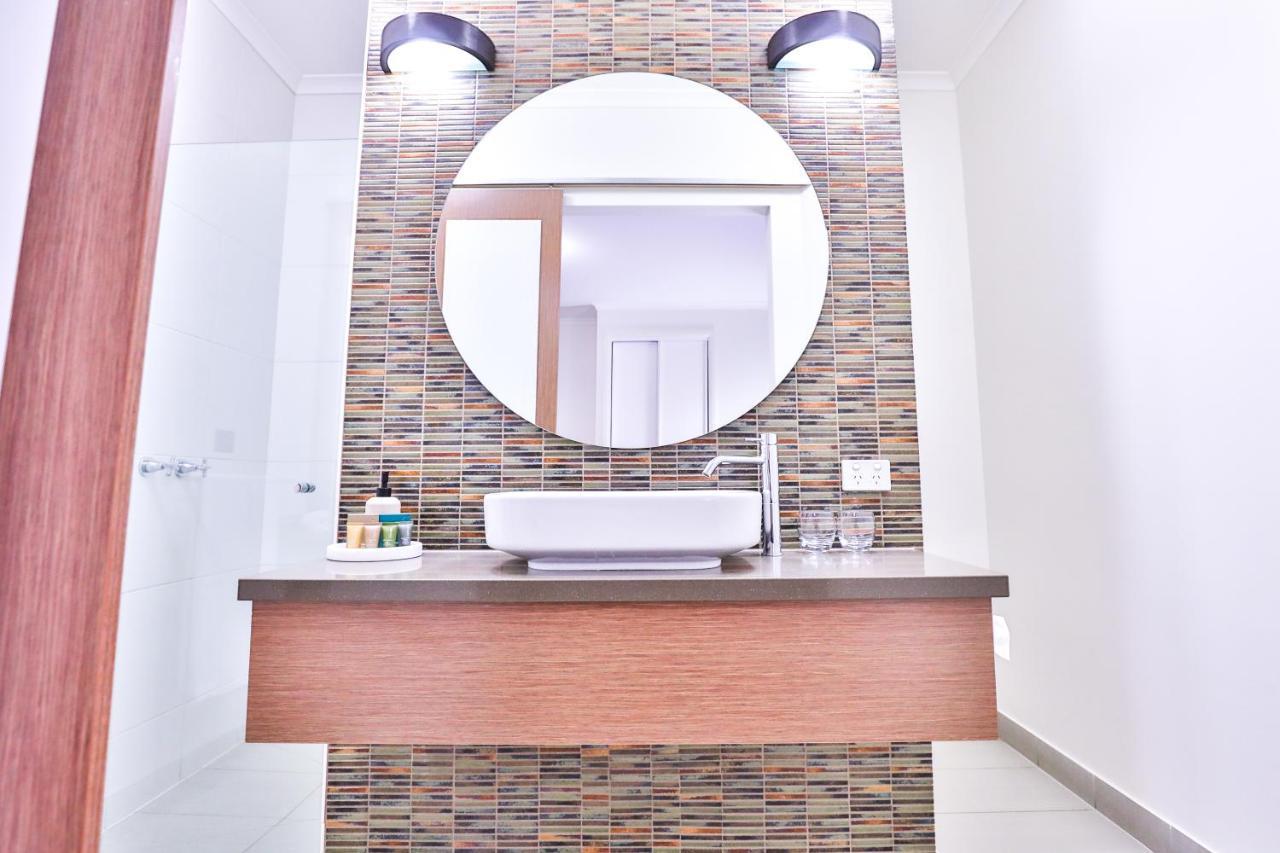 Indulge Apartments - Ontario Mildura Bagian luar foto