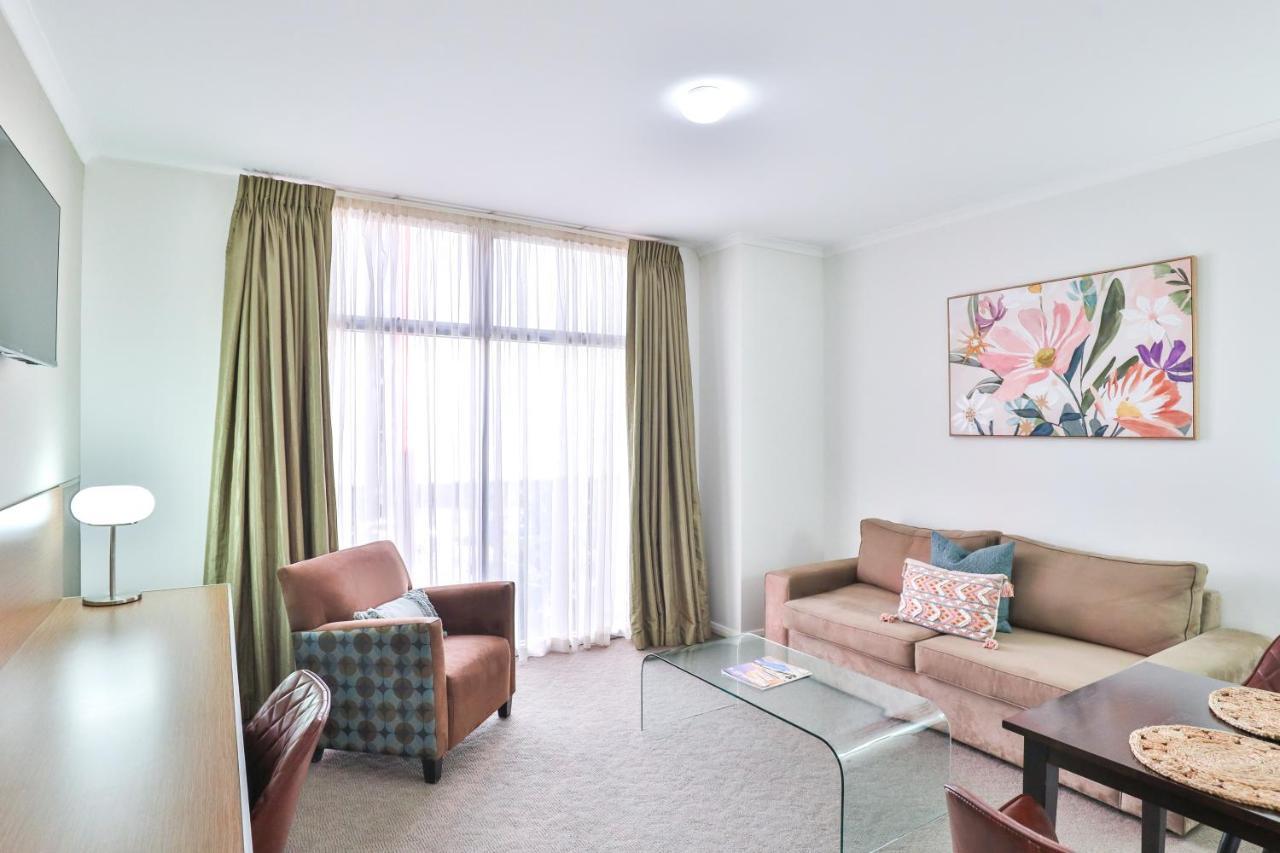 Indulge Apartments - Ontario Mildura Bagian luar foto