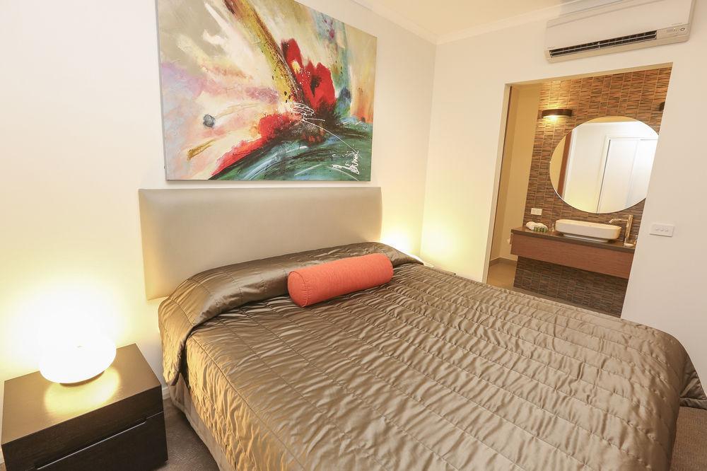 Indulge Apartments - Ontario Mildura Bagian luar foto