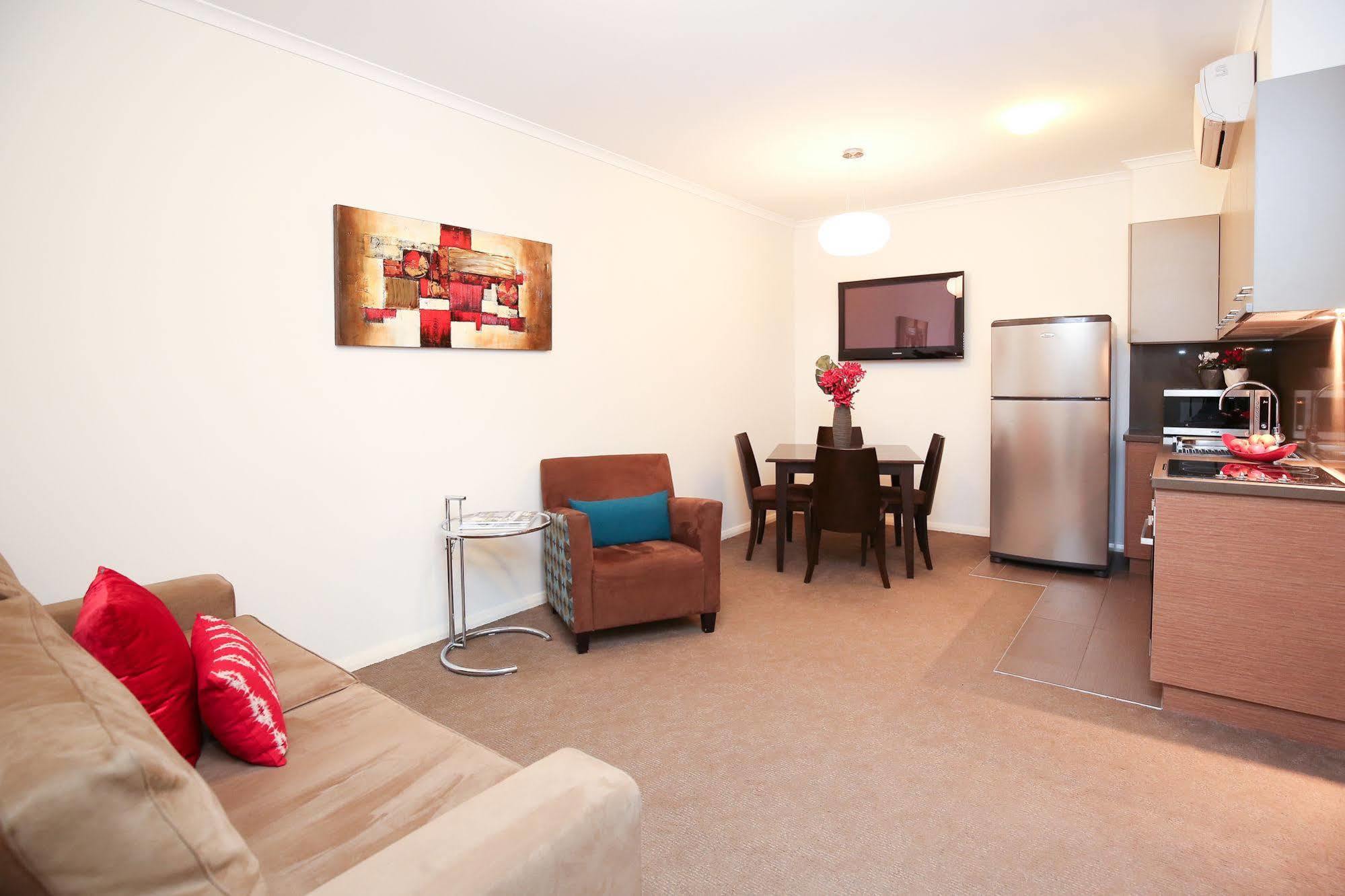 Indulge Apartments - Ontario Mildura Bagian luar foto